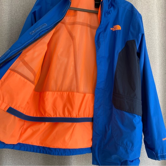 The North Face Boys HyVent Blue Rain Jacket XL - Picture 5 of 7